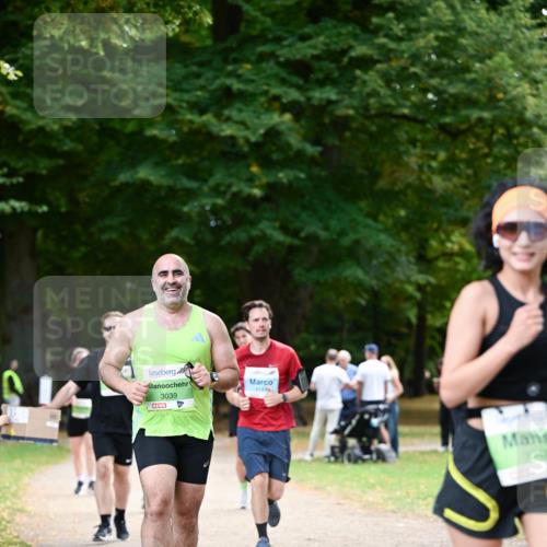 31.08.2025 - 21. Blankeneser Heldenlauf Dr. Thomas Lammeyer http://msf.ph/oto/8639563 31.08.2025 10:57:24 Laufen 3039, 414, 3040 meine-sportfotos.de
