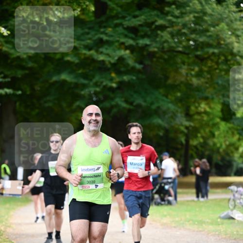 31.08.2025 - 21. Blankeneser Heldenlauf Dr. Thomas Lammeyer http://msf.ph/oto/8639568 31.08.2025 10:57:24 Laufen 3039, 414 meine-sportfotos.de