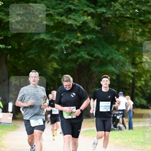 31.08.2025 - 21. Blankeneser Heldenlauf Dr. Thomas Lammeyer http://msf.ph/oto/8639616 31.08.2025 10:57:36 Laufen 4129, 3188, 4061 meine-sportfotos.de