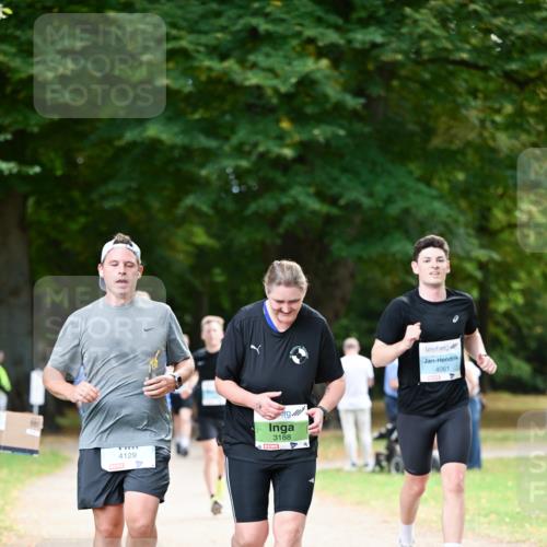 31.08.2025 - 21. Blankeneser Heldenlauf Dr. Thomas Lammeyer http://msf.ph/oto/8639620 31.08.2025 10:57:36 Laufen 4129, 3188, 4061 meine-sportfotos.de