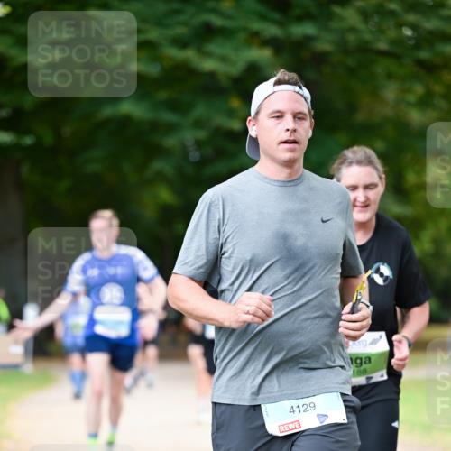 31.08.2025 - 21. Blankeneser Heldenlauf Dr. Thomas Lammeyer http://msf.ph/oto/8639629 31.08.2025 10:57:38 Laufen 4129, 188 meine-sportfotos.de