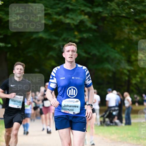 31.08.2025 - 21. Blankeneser Heldenlauf Dr. Thomas Lammeyer http://msf.ph/oto/8639638 31.08.2025 10:57:39 Laufen 4292, 4266 meine-sportfotos.de