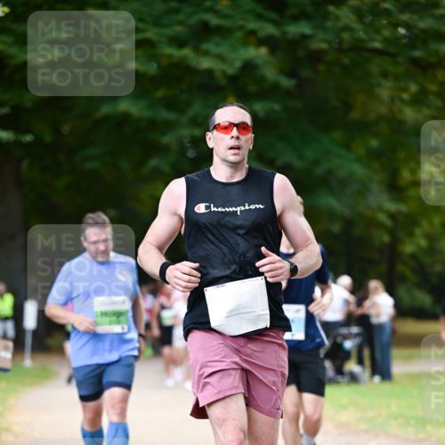 31.08.2025 - 21. Blankeneser Heldenlauf Dr. Thomas Lammeyer http://msf.ph/oto/8639660 31.08.2025 10:57:44 Laufen  meine-sportfotos.de
