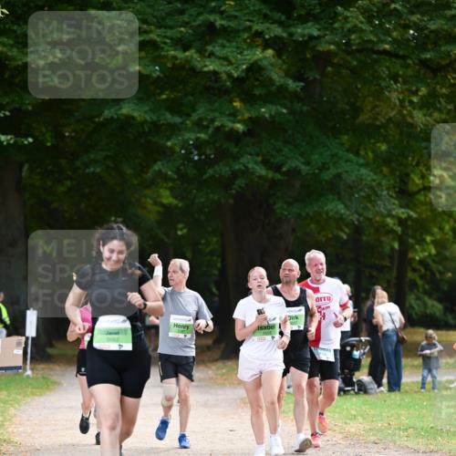 31.08.2025 - 21. Blankeneser Heldenlauf Dr. Thomas Lammeyer http://msf.ph/oto/8639679 31.08.2025 10:57:50 Laufen 3187, 3557, 3555, 3682 meine-sportfotos.de