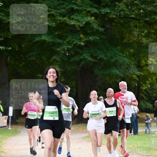 31.08.2025 - 21. Blankeneser Heldenlauf Dr. Thomas Lammeyer http://msf.ph/oto/8639682 31.08.2025 10:57:50 Laufen 3187, 3682, 3557, 35 meine-sportfotos.de