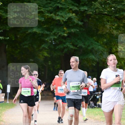 31.08.2025 - 21. Blankeneser Heldenlauf Dr. Thomas Lammeyer http://msf.ph/oto/8639696 31.08.2025 10:57:53 Laufen 3186, 3187, 3555 meine-sportfotos.de