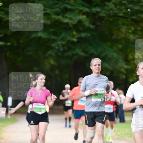 31.08.2025 - 21. Blankeneser Heldenlauf Dr. Thomas Lammeyer http://msf.ph/oto/8639700 31.08.2025 10:57:53 Laufen 3187 meine-sportfotos.de