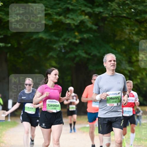 31.08.2025 - 21. Blankeneser Heldenlauf Dr. Thomas Lammeyer http://msf.ph/oto/8639703 31.08.2025 10:57:54 Laufen 3186, 3187 meine-sportfotos.de