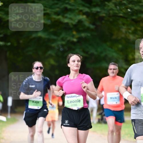 31.08.2025 - 21. Blankeneser Heldenlauf Dr. Thomas Lammeyer http://msf.ph/oto/8639711 31.08.2025 10:57:55 Laufen 3186 meine-sportfotos.de