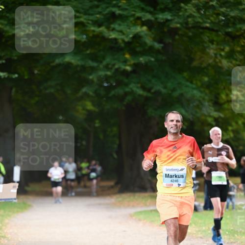 31.08.2025 - 21. Blankeneser Heldenlauf Dr. Thomas Lammeyer http://msf.ph/oto/8639728 31.08.2025 10:57:58 Laufen 4246 meine-sportfotos.de