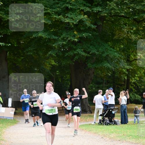 31.08.2025 - 21. Blankeneser Heldenlauf Dr. Thomas Lammeyer http://msf.ph/oto/8639739 31.08.2025 10:58:10 Laufen 3640 meine-sportfotos.de
