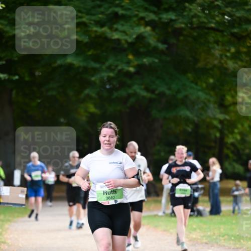 31.08.2025 - 21. Blankeneser Heldenlauf Dr. Thomas Lammeyer http://msf.ph/oto/8639755 31.08.2025 10:58:12 Laufen 3640 meine-sportfotos.de