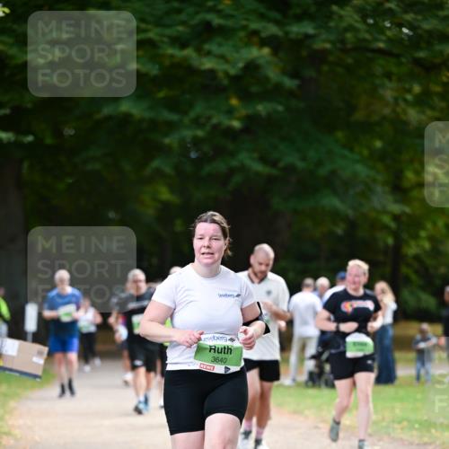 31.08.2025 - 21. Blankeneser Heldenlauf Dr. Thomas Lammeyer http://msf.ph/oto/8639758 31.08.2025 10:58:13 Laufen 3640 meine-sportfotos.de