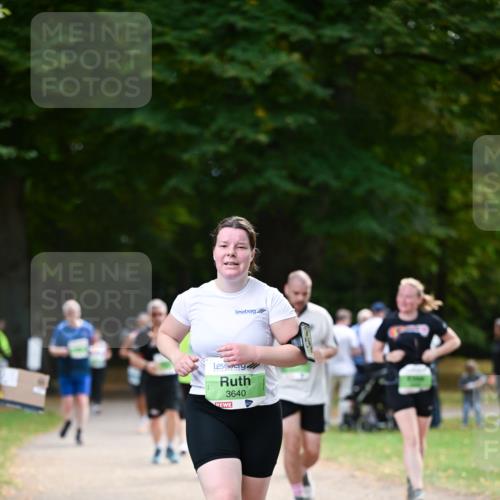 31.08.2025 - 21. Blankeneser Heldenlauf Dr. Thomas Lammeyer http://msf.ph/oto/8639760 31.08.2025 10:58:13 Laufen 3640 meine-sportfotos.de