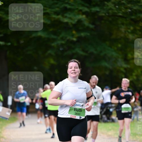 31.08.2025 - 21. Blankeneser Heldenlauf Dr. Thomas Lammeyer http://msf.ph/oto/8639763 31.08.2025 10:58:13 Laufen 3640 meine-sportfotos.de