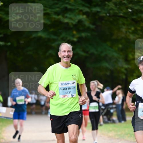 31.08.2025 - 21. Blankeneser Heldenlauf Dr. Thomas Lammeyer http://msf.ph/oto/8639785 31.08.2025 10:58:17 Laufen 4131 meine-sportfotos.de