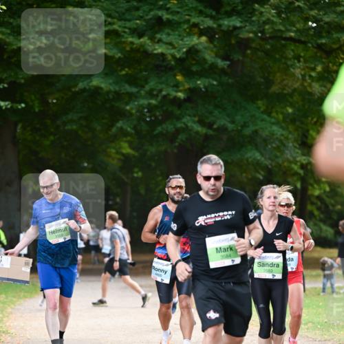 31.08.2025 - 21. Blankeneser Heldenlauf Dr. Thomas Lammeyer http://msf.ph/oto/8639794 31.08.2025 10:58:19 Laufen 3359, 4400, 3584, 3583, 59 meine-sportfotos.de