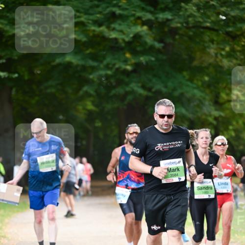 31.08.2025 - 21. Blankeneser Heldenlauf Dr. Thomas Lammeyer http://msf.ph/oto/8639796 31.08.2025 10:58:19 Laufen 2023, 3584, 4359, 3583 meine-sportfotos.de