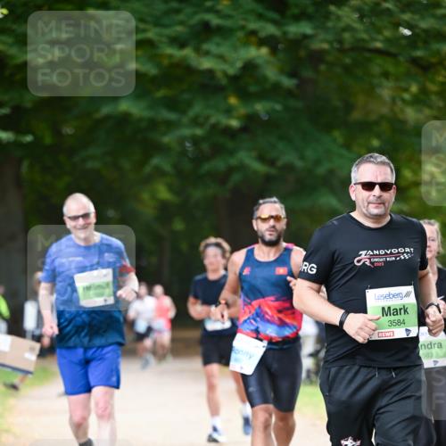 31.08.2025 - 21. Blankeneser Heldenlauf Dr. Thomas Lammeyer http://msf.ph/oto/8639802 31.08.2025 10:58:20 Laufen 2023, 3584, 583 meine-sportfotos.de