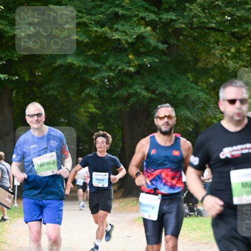 31.08.2025 - 21. Blankeneser Heldenlauf Dr. Thomas Lammeyer http://msf.ph/oto/8639804 31.08.2025 10:58:20 Laufen 3359, 4411 meine-sportfotos.de