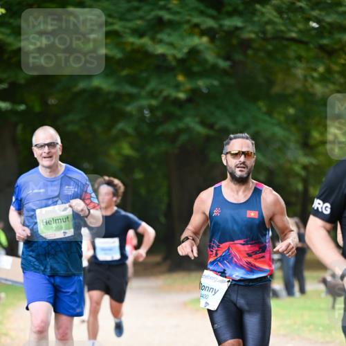 31.08.2025 - 21. Blankeneser Heldenlauf Dr. Thomas Lammeyer http://msf.ph/oto/8639807 31.08.2025 10:58:21 Laufen 3359, 4400 meine-sportfotos.de