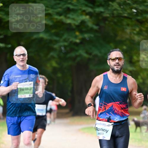 31.08.2025 - 21. Blankeneser Heldenlauf Dr. Thomas Lammeyer http://msf.ph/oto/8639810 31.08.2025 10:58:21 Laufen 3359, 4400 meine-sportfotos.de