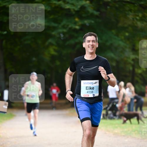 31.08.2025 - 21. Blankeneser Heldenlauf Dr. Thomas Lammeyer http://msf.ph/oto/8639856 31.08.2025 10:58:31 Laufen 4118 meine-sportfotos.de