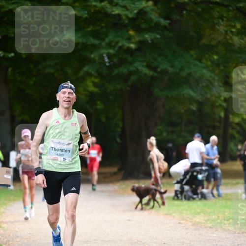31.08.2025 - 21. Blankeneser Heldenlauf Dr. Thomas Lammeyer http://msf.ph/oto/8639862 31.08.2025 10:58:34 Laufen 4389 meine-sportfotos.de