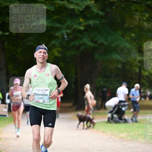 31.08.2025 - 21. Blankeneser Heldenlauf Dr. Thomas Lammeyer http://msf.ph/oto/8639865 31.08.2025 10:58:34 Laufen 4389 meine-sportfotos.de