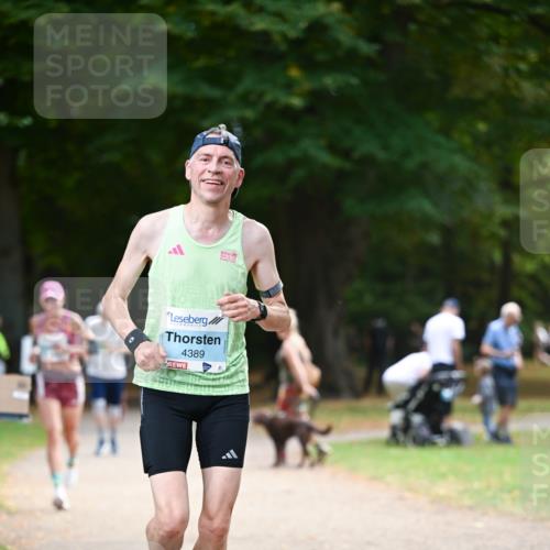 31.08.2025 - 21. Blankeneser Heldenlauf Dr. Thomas Lammeyer http://msf.ph/oto/8639868 31.08.2025 10:58:35 Laufen 4389 meine-sportfotos.de