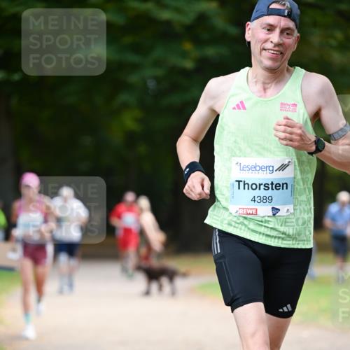 31.08.2025 - 21. Blankeneser Heldenlauf Dr. Thomas Lammeyer http://msf.ph/oto/8639874 31.08.2025 10:58:35 Laufen 4389 meine-sportfotos.de