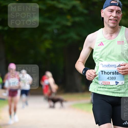 31.08.2025 - 21. Blankeneser Heldenlauf Dr. Thomas Lammeyer http://msf.ph/oto/8639875 31.08.2025 10:58:36 Laufen 4389 meine-sportfotos.de
