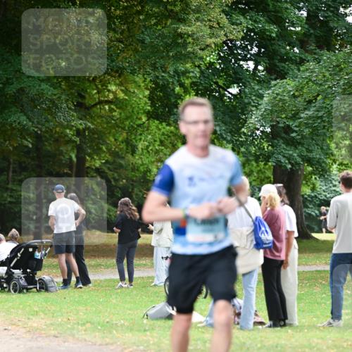31.08.2025 - 21. Blankeneser Heldenlauf Dr. Thomas Lammeyer http://msf.ph/oto/8639923 31.08.2025 10:58:48 Laufen  meine-sportfotos.de