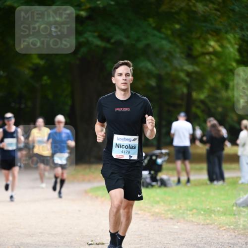 31.08.2025 - 21. Blankeneser Heldenlauf Dr. Thomas Lammeyer http://msf.ph/oto/8639939 31.08.2025 10:58:52 Laufen 4179 meine-sportfotos.de