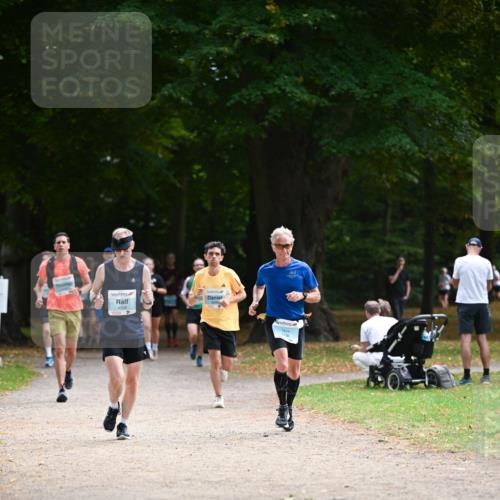 31.08.2025 - 21. Blankeneser Heldenlauf Dr. Thomas Lammeyer http://msf.ph/oto/8639945 31.08.2025 10:58:54 Laufen 4008 meine-sportfotos.de
