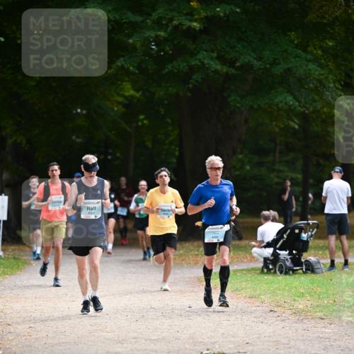 31.08.2025 - 21. Blankeneser Heldenlauf Dr. Thomas Lammeyer http://msf.ph/oto/8639948 31.08.2025 10:58:54 Laufen 4008, 4430 meine-sportfotos.de