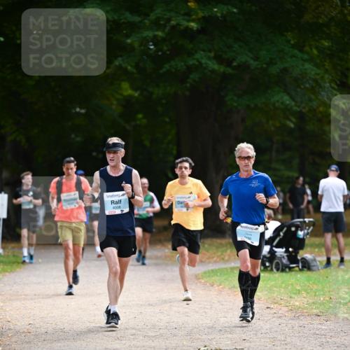 31.08.2025 - 21. Blankeneser Heldenlauf Dr. Thomas Lammeyer http://msf.ph/oto/8639956 31.08.2025 10:58:55 Laufen 4008, 430 meine-sportfotos.de