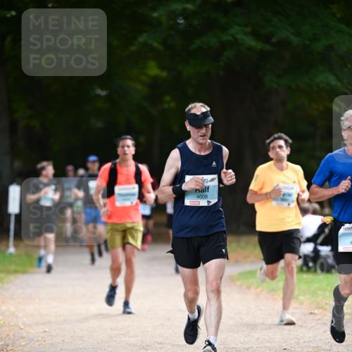 31.08.2025 - 21. Blankeneser Heldenlauf Dr. Thomas Lammeyer http://msf.ph/oto/8639962 31.08.2025 10:58:56 Laufen 4008, 44 meine-sportfotos.de