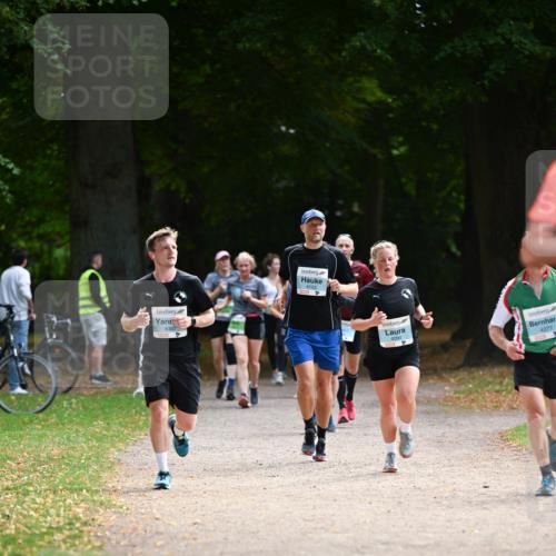 31.08.2025 - 21. Blankeneser Heldenlauf Dr. Thomas Lammeyer http://msf.ph/oto/8639972 31.08.2025 10:59:00 Laufen 4067, 4103, 4090, 4277 meine-sportfotos.de