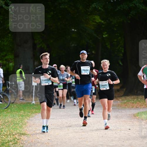 31.08.2025 - 21. Blankeneser Heldenlauf Dr. Thomas Lammeyer http://msf.ph/oto/8639976 31.08.2025 10:59:00 Laufen 4067, 4103, 4090 meine-sportfotos.de