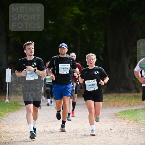 31.08.2025 - 21. Blankeneser Heldenlauf Dr. Thomas Lammeyer http://msf.ph/oto/8639980 31.08.2025 10:59:01 Laufen 4067, 4103, 4090 meine-sportfotos.de