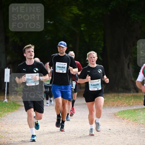 31.08.2025 - 21. Blankeneser Heldenlauf Dr. Thomas Lammeyer http://msf.ph/oto/8639981 31.08.2025 10:59:01 Laufen 4067, 4103, 4090 meine-sportfotos.de