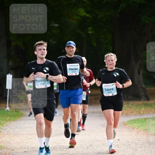 31.08.2025 - 21. Blankeneser Heldenlauf Dr. Thomas Lammeyer http://msf.ph/oto/8639985 31.08.2025 10:59:02 Laufen 4067, 4103, 4090 meine-sportfotos.de