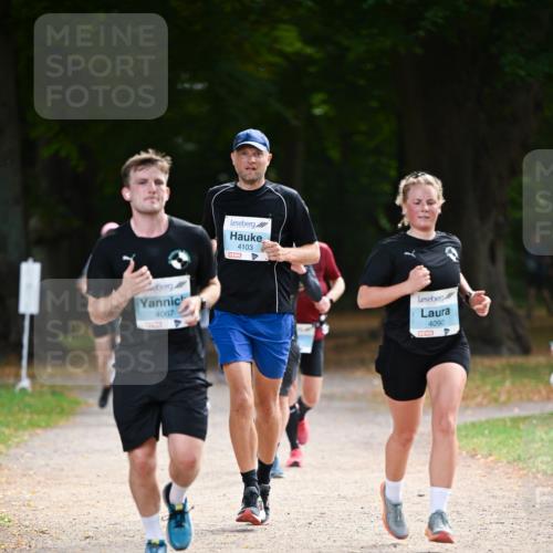 31.08.2025 - 21. Blankeneser Heldenlauf Dr. Thomas Lammeyer http://msf.ph/oto/8639987 31.08.2025 10:59:02 Laufen 4067, 4103, 4090 meine-sportfotos.de