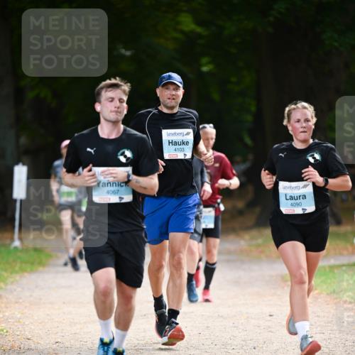 31.08.2025 - 21. Blankeneser Heldenlauf Dr. Thomas Lammeyer http://msf.ph/oto/8639990 31.08.2025 10:59:02 Laufen 4067, 4103, 4090 meine-sportfotos.de