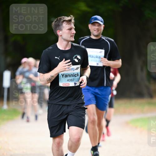 31.08.2025 - 21. Blankeneser Heldenlauf Dr. Thomas Lammeyer http://msf.ph/oto/8639996 31.08.2025 10:59:03 Laufen 4067 meine-sportfotos.de