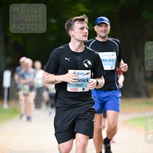 31.08.2025 - 21. Blankeneser Heldenlauf Dr. Thomas Lammeyer http://msf.ph/oto/8639999 31.08.2025 10:59:04 Laufen 4067 meine-sportfotos.de