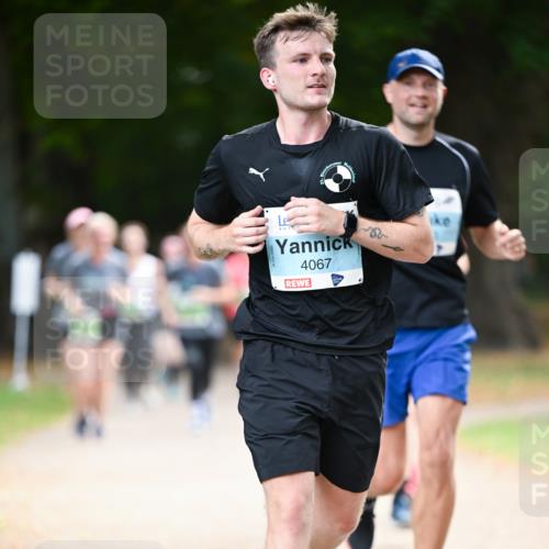 31.08.2025 - 21. Blankeneser Heldenlauf Dr. Thomas Lammeyer http://msf.ph/oto/8640001 31.08.2025 10:59:04 Laufen 4067 meine-sportfotos.de