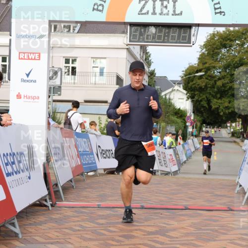 31.08.2025 - 21. Blankeneser Heldenlauf Strokosch-Dieckow http://msf.ph/oto/8640002 31.08.2025 09:45:36 Ziel 1148, 1027 meine-sportfotos.de