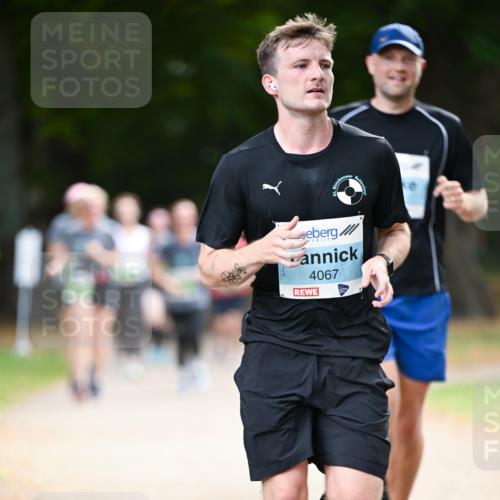 31.08.2025 - 21. Blankeneser Heldenlauf Dr. Thomas Lammeyer http://msf.ph/oto/8640003 31.08.2025 10:59:04 Laufen 4067 meine-sportfotos.de